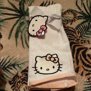 Hello Kitty White and Pink hand Towel